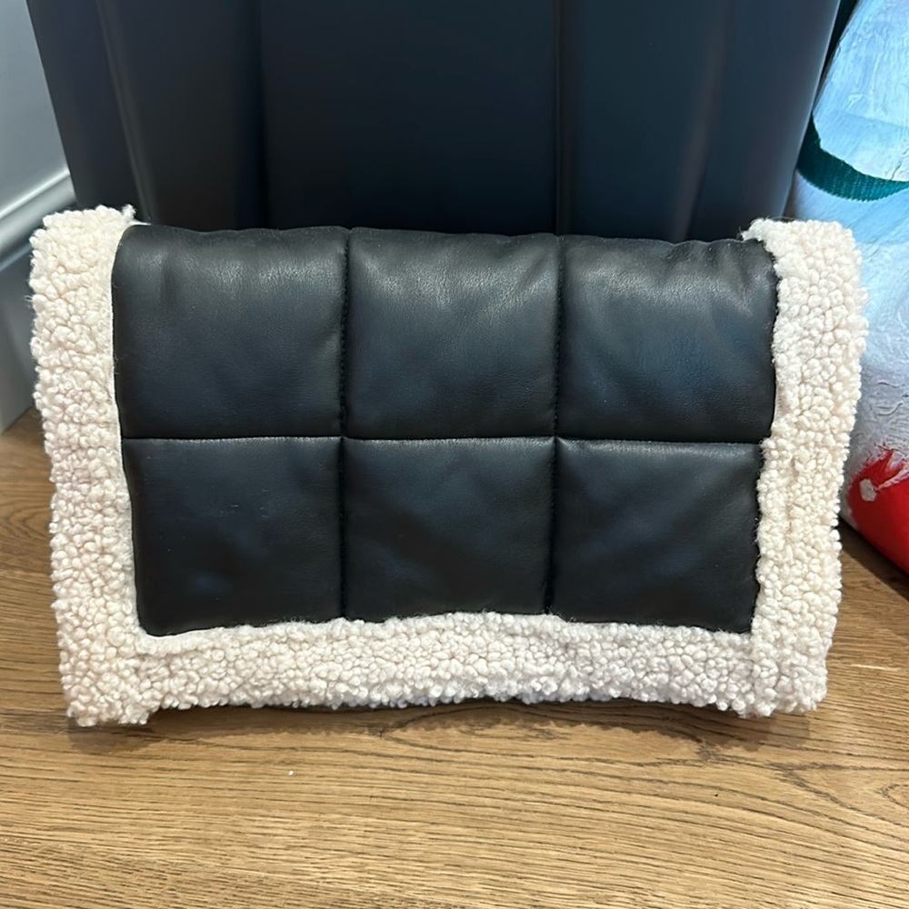 STAND STUDIO. FAUX FUR AND LEATHER CLUTCH/PURSE BLACK/CREAM